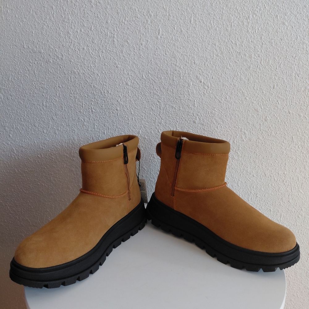 Nwob Koolaburra by UGG Women's KOOLA SHORT Mini Hyibrid Booties - Picture 8 of 16